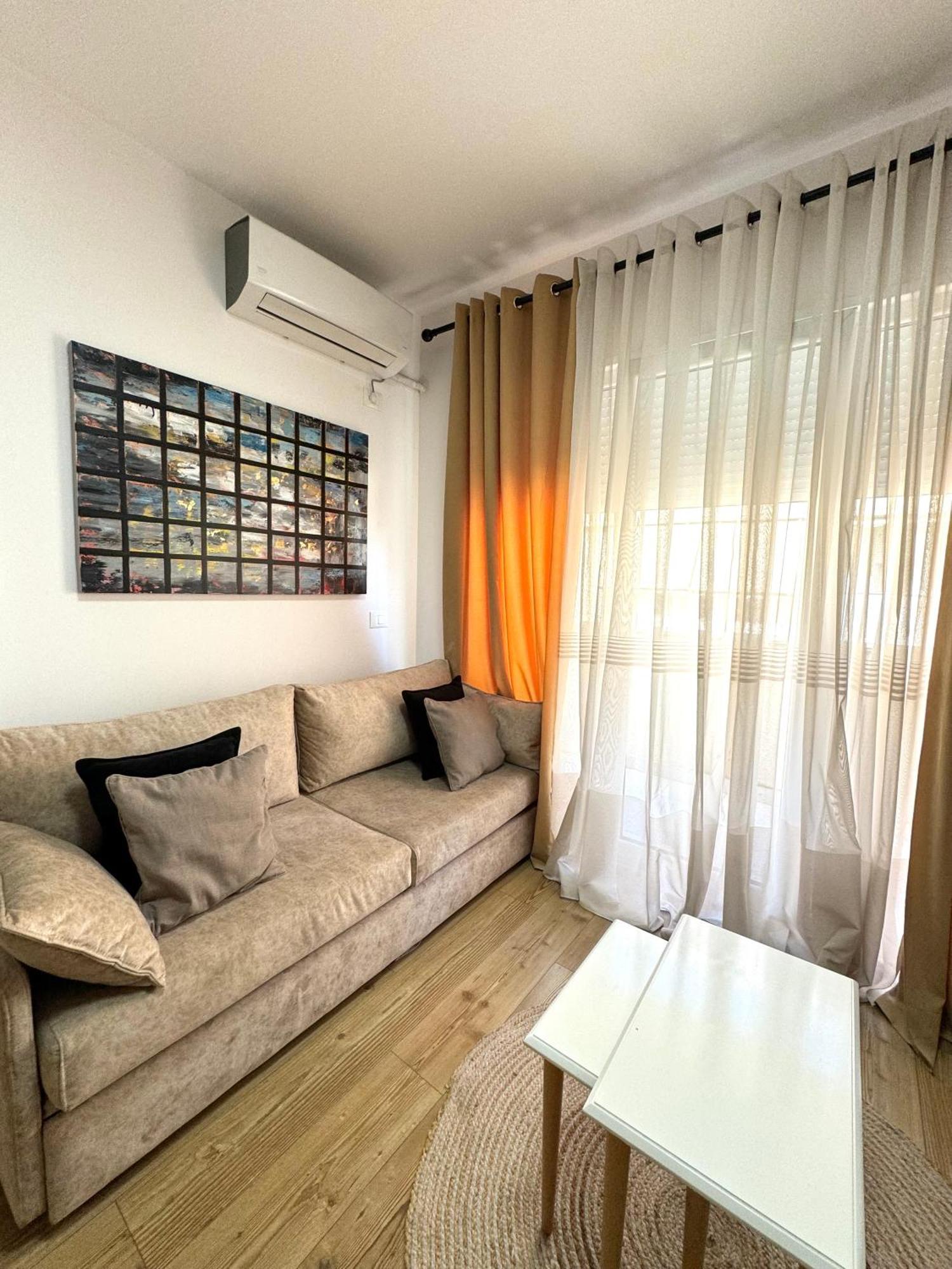 Apartment In The Heart Of Old Bazaar, Tirana - Hana Apartments Luaran gambar